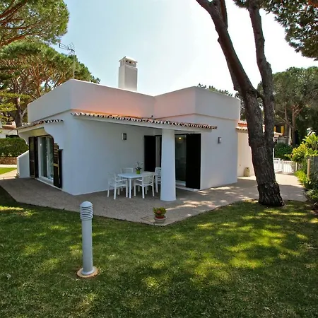 Violeta 51 - Clever Details *