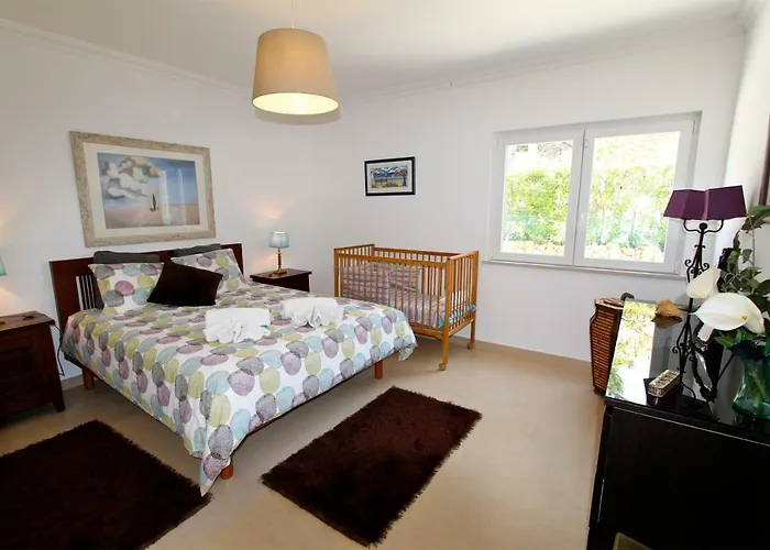 Violeta 51 - Clever Details *