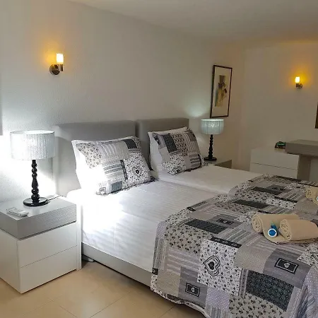 Violeta 51 - Clever Details Villa *